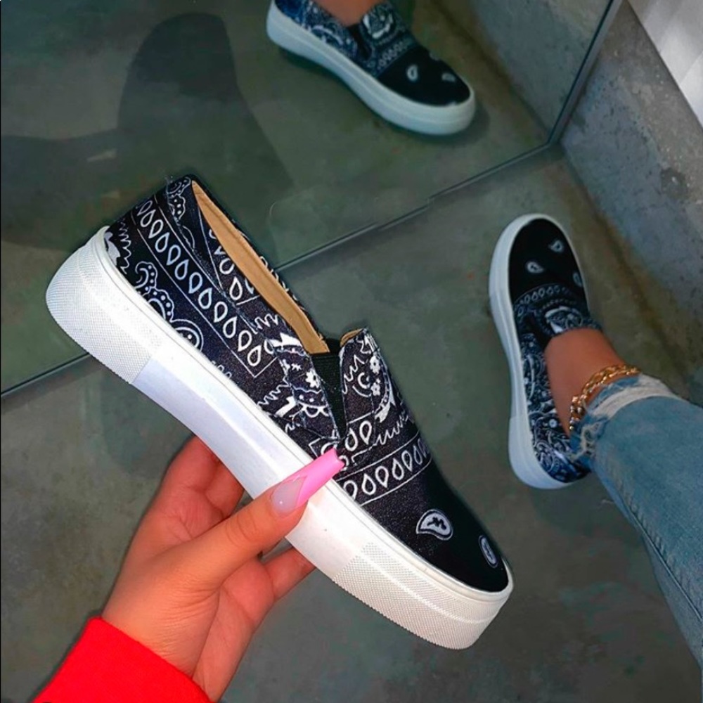 Restocked Midnight bandana sneaker black - Picture 4 of 4